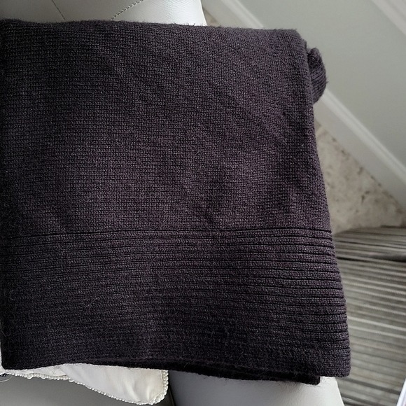 CHRISTOPHER&BANKS Black Boatneck Sweater - Picture 9 of 9